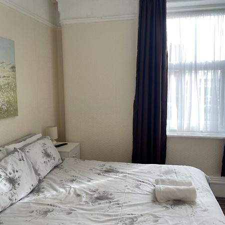 San Diego Guest House - Near Pleasure Beach Blackpool Dış mekan fotoğraf