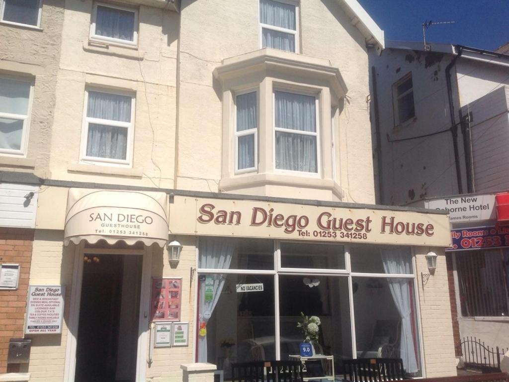 San Diego Guest House - Near Pleasure Beach Blackpool Dış mekan fotoğraf